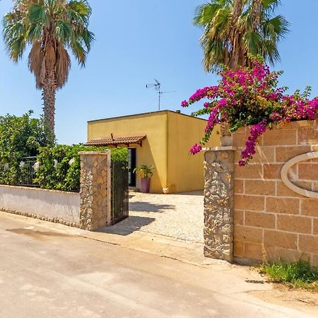 Air-Conditioned Villa In Porto Cesareo With Parking And Bicycles Eksteriør bilde