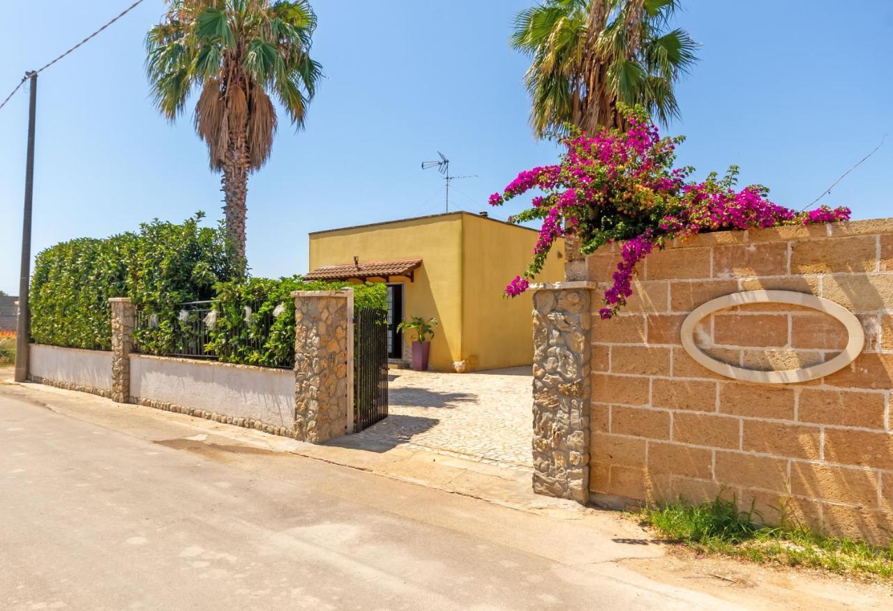 Air-Conditioned Villa In Porto Cesareo With Parking And Bicycles Eksteriør bilde