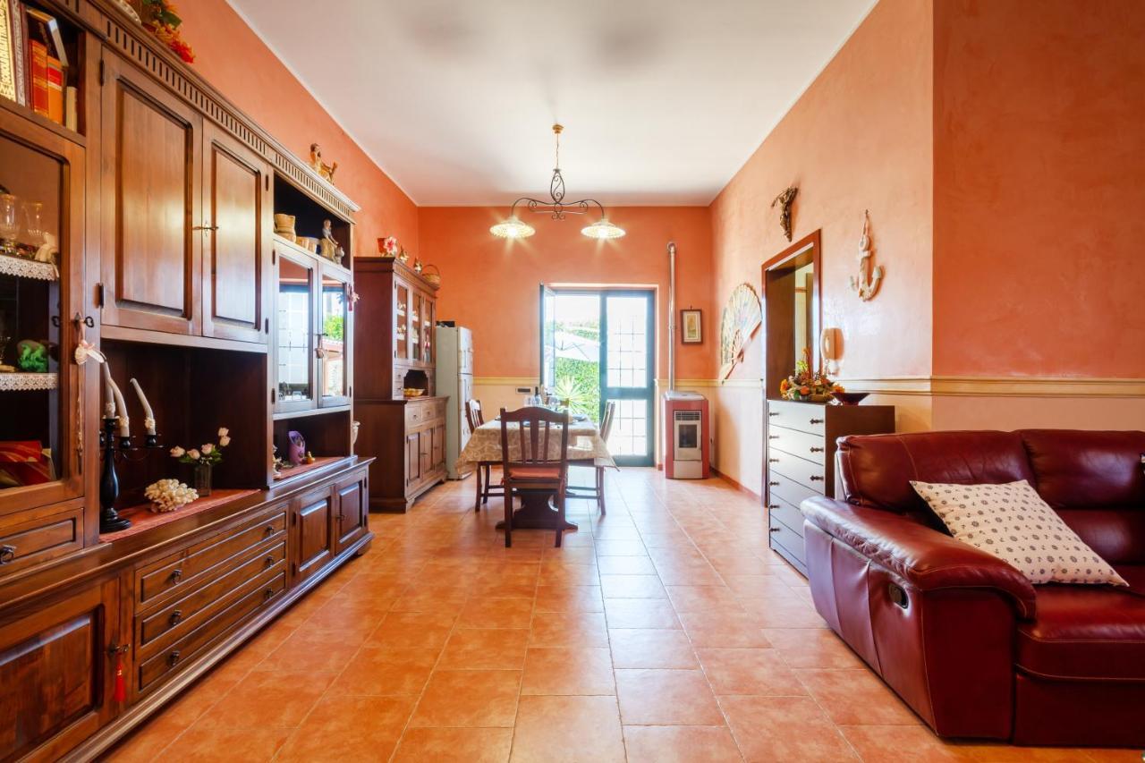 Air-Conditioned Villa In Porto Cesareo With Parking And Bicycles Eksteriør bilde