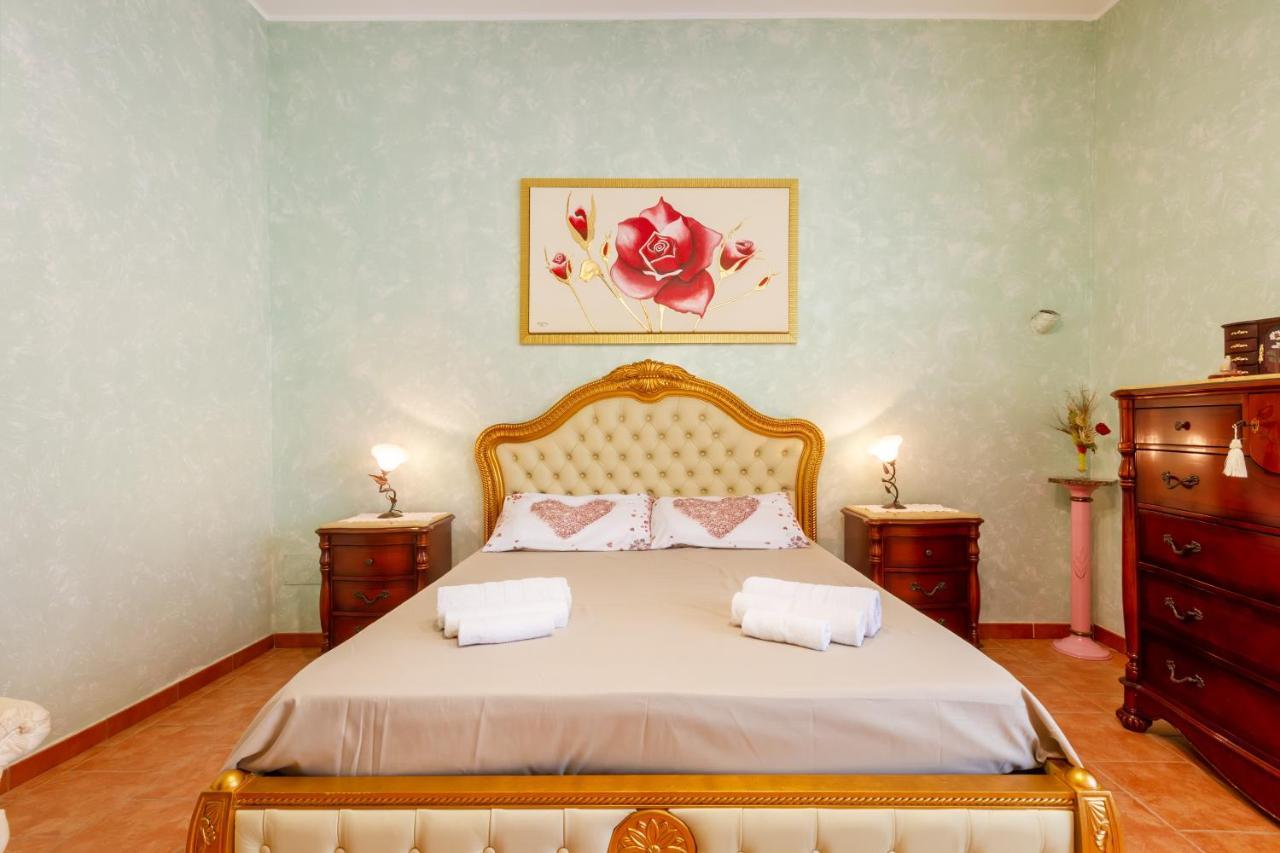 Air-Conditioned Villa In Porto Cesareo With Parking And Bicycles Eksteriør bilde