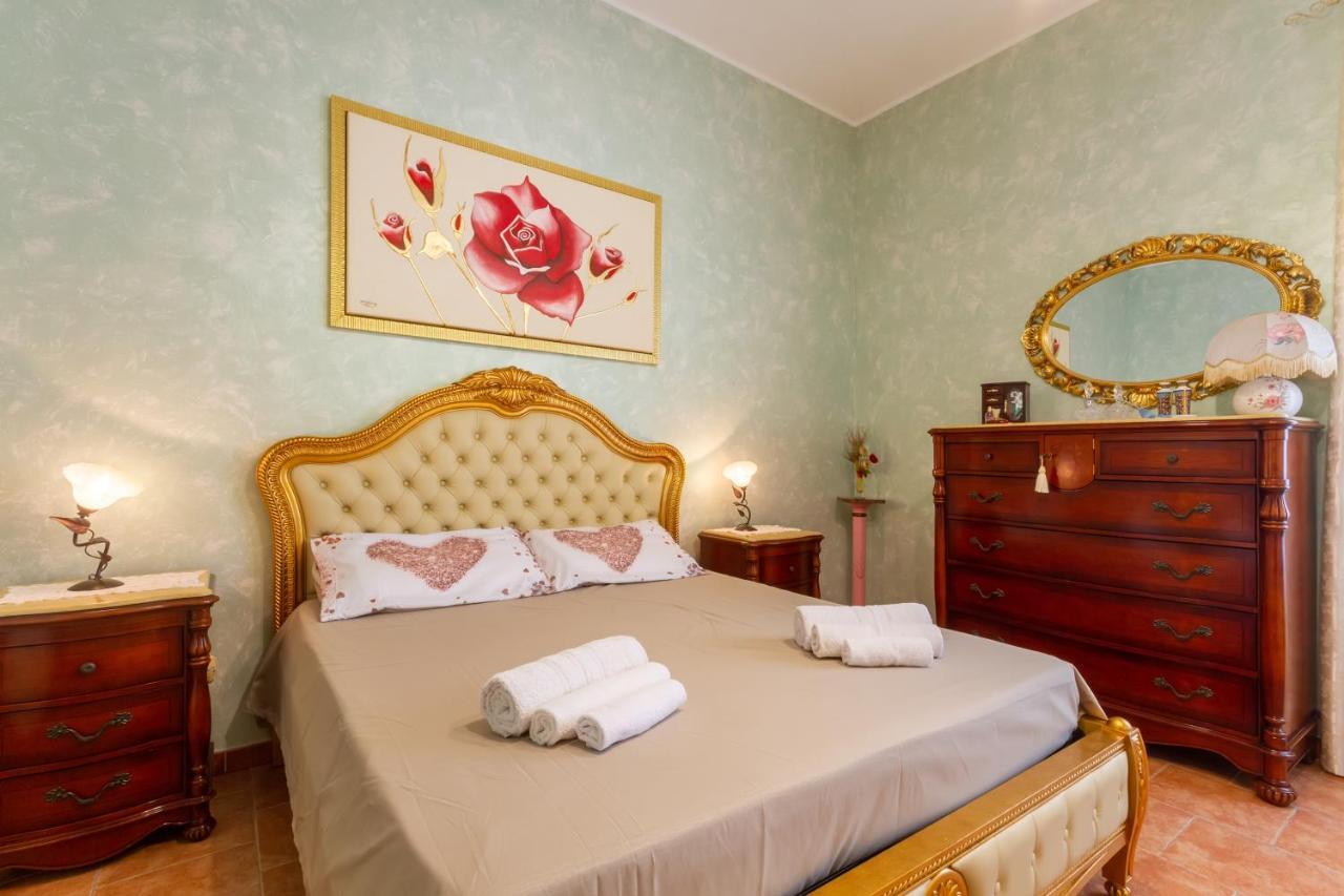 Air-Conditioned Villa In Porto Cesareo With Parking And Bicycles Eksteriør bilde