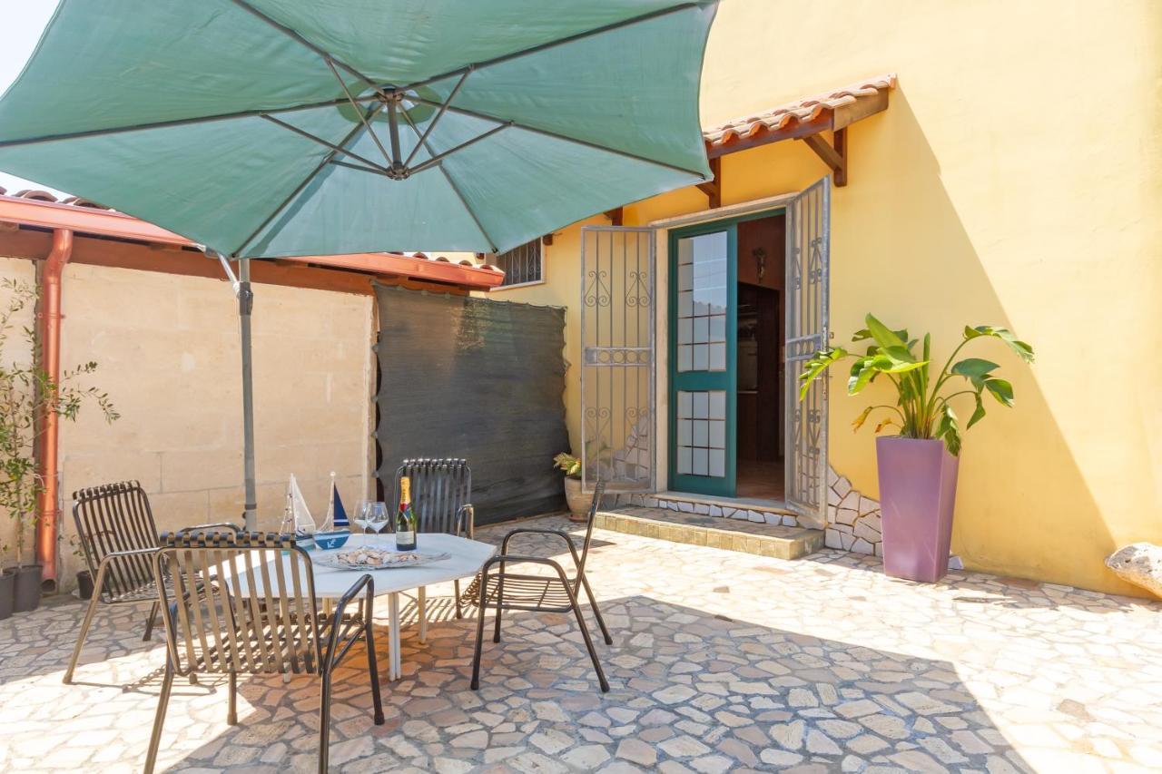 Air-Conditioned Villa In Porto Cesareo With Parking And Bicycles Eksteriør bilde